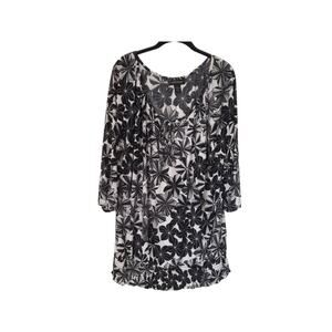 Lane Bryant Top Womens Size 14/16 Black and White Floral Short Sleeve Blouse